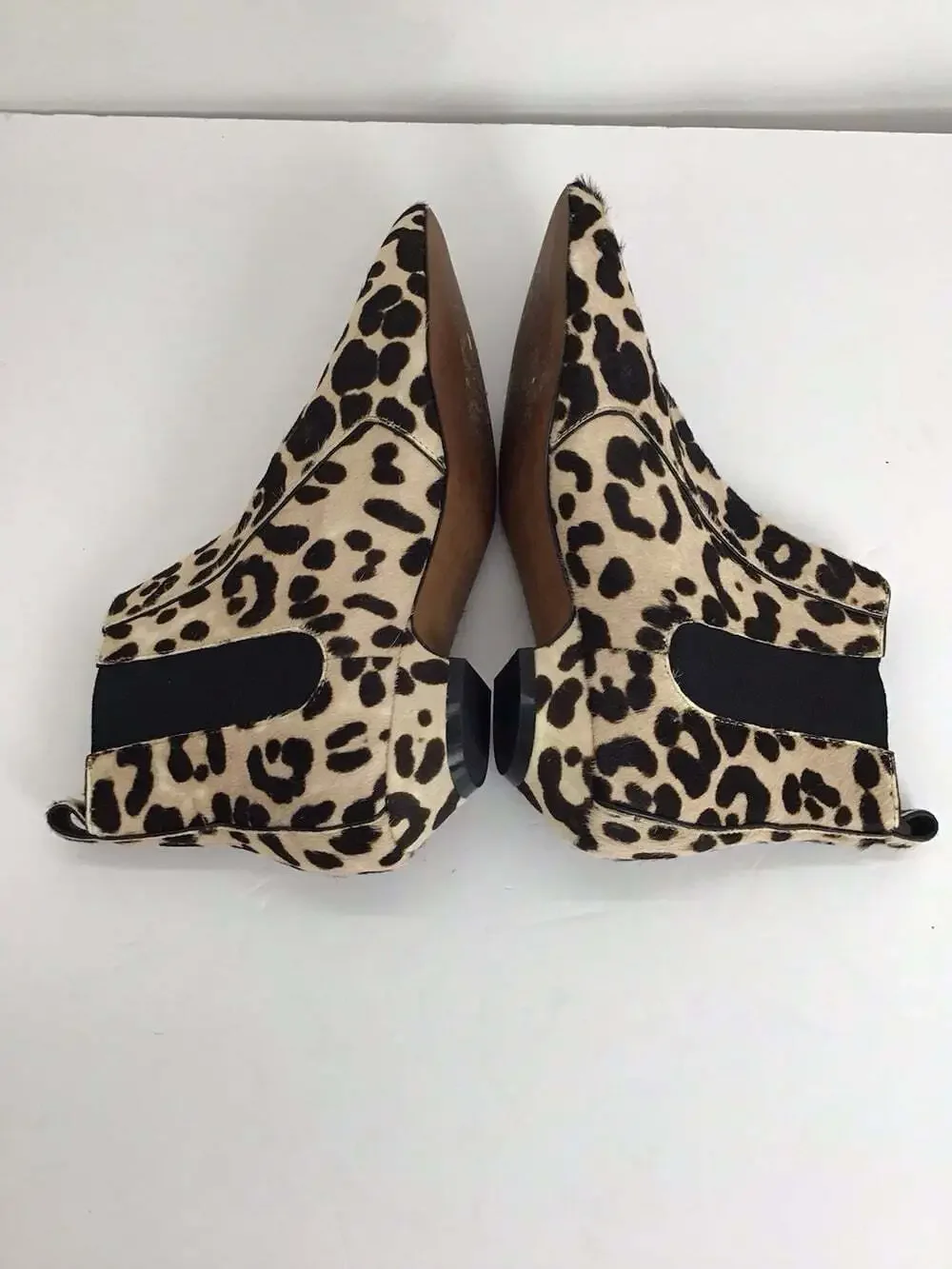 Linea Paolo Leopard Print Calf Hair Pointed Toe Chelsea Ankle Boots Womens 7M